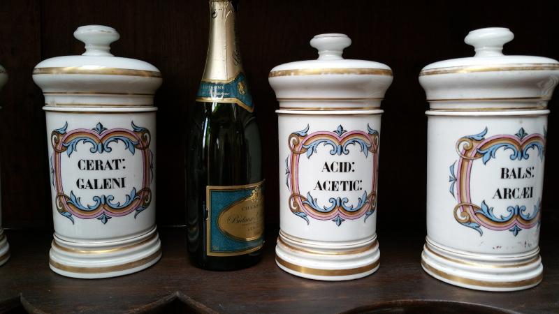 Antique French Set of 26 Paris Porcelain Apothecary Jars
