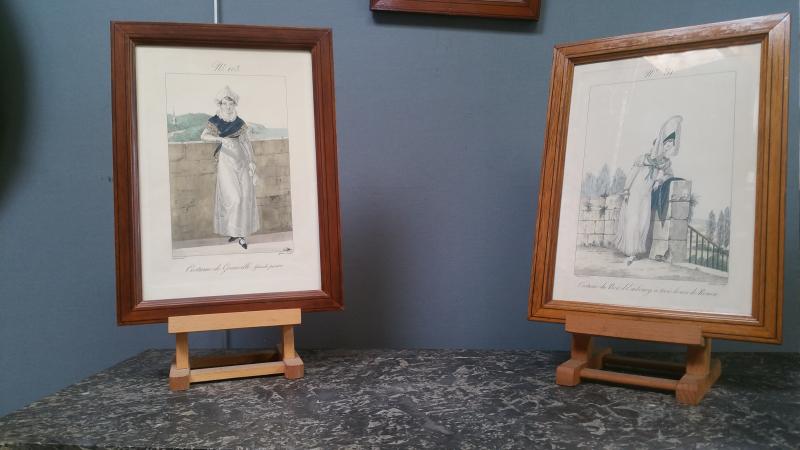 Norman costumes antique Engravings