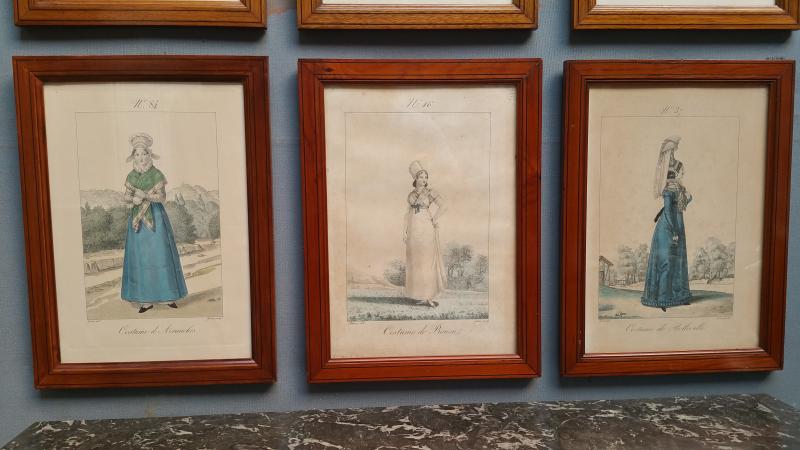 Norman costumes antique Engravings