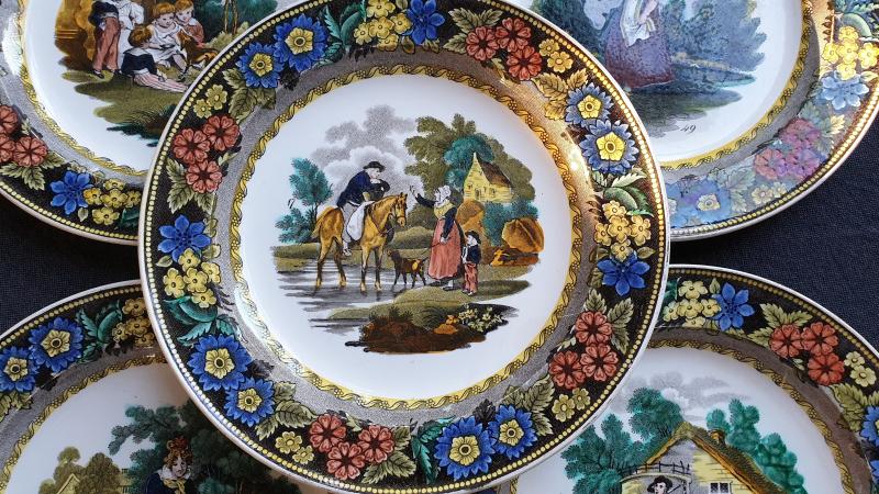 Plates fine polychrome earthenware from the Creil factory